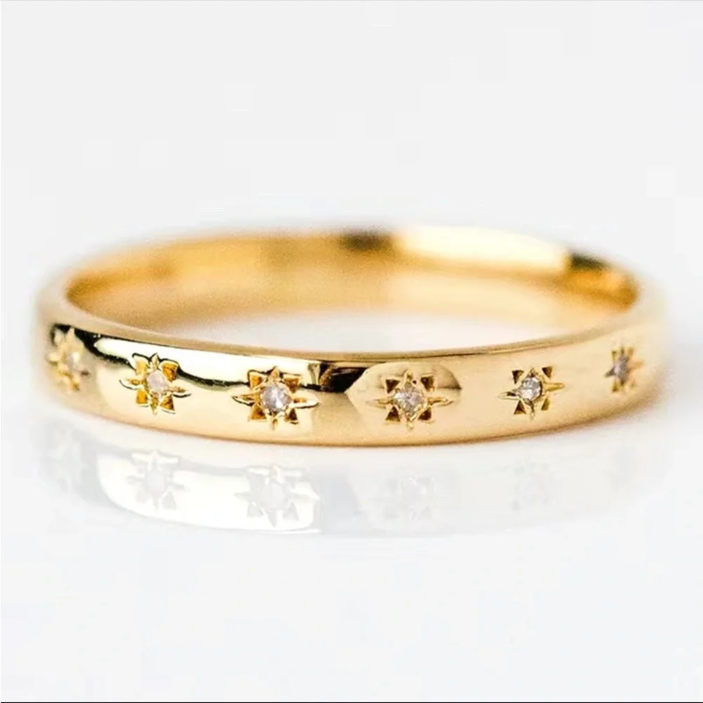 New Gorgeous 18K Gold Plated Stacking Diamond Band Ring - Picture 6 of 8